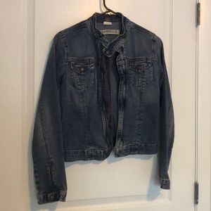 Denim Jacket 🔷